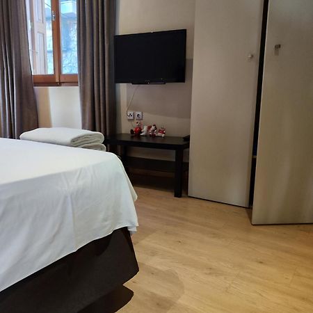 Arahova Pansion Appartement Buitenkant foto