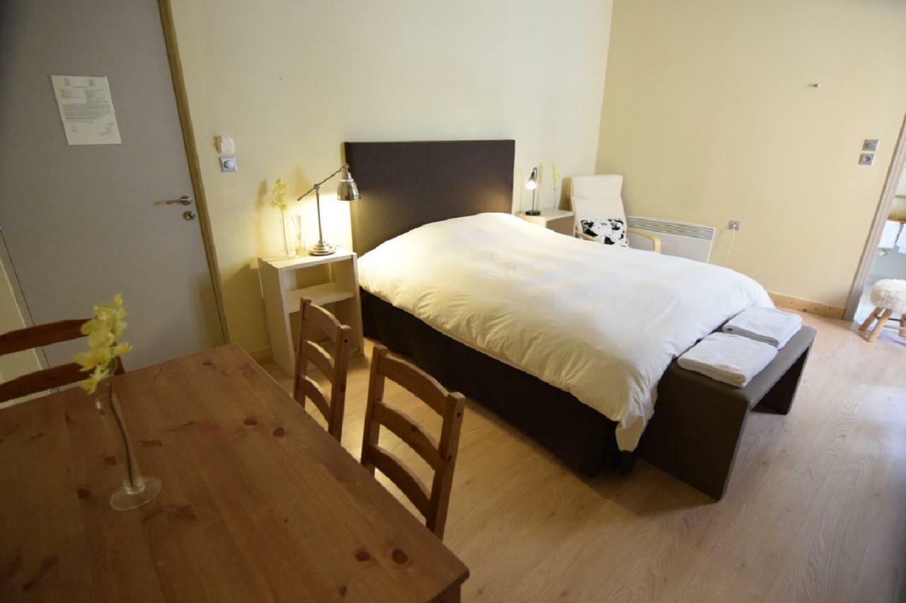 Arahova Pansion Appartement Buitenkant foto